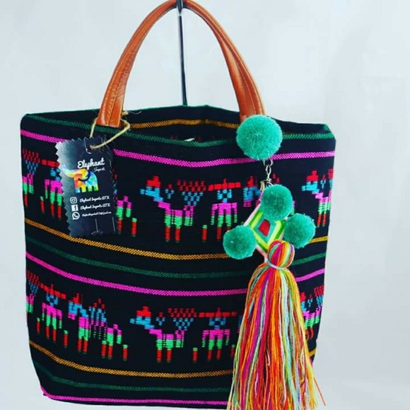 Handbag - Picture 2 of 3